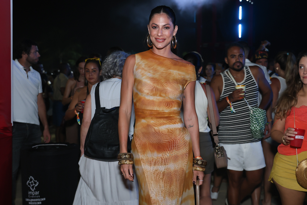 Ivete Sangalo Faz Show Da Turnê "clareou"