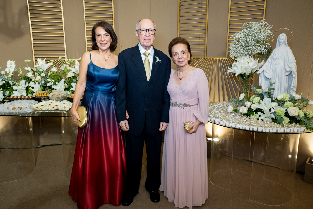 Maria Daniela, Lúcio E Beatriz Alcântara