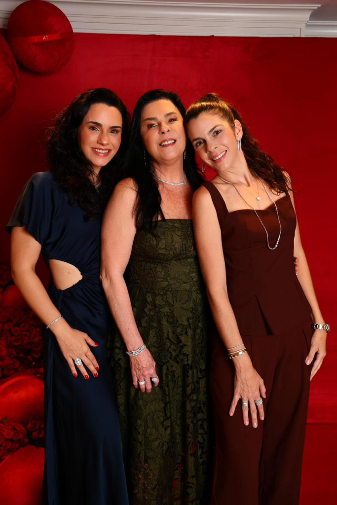 Mariana, Silvia E Renata Fiuza