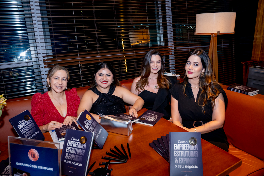 Marilene Julião, Liliane Pereira, Roberta Farias E Larissa Freitas (3)