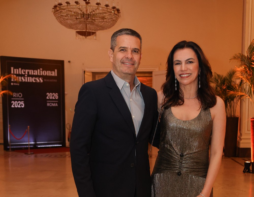 Marinho Filippo E Ana Paula Araújo