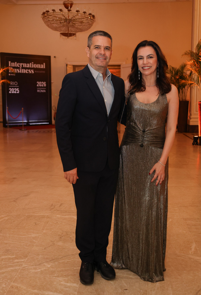 Marinho Filippo E Ana Paula Araújo
