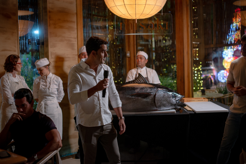 Noite sensorial - Cerimônia Kaitai leva o bluefin ao centro das atenções no aniversário de dois anos do Misaki