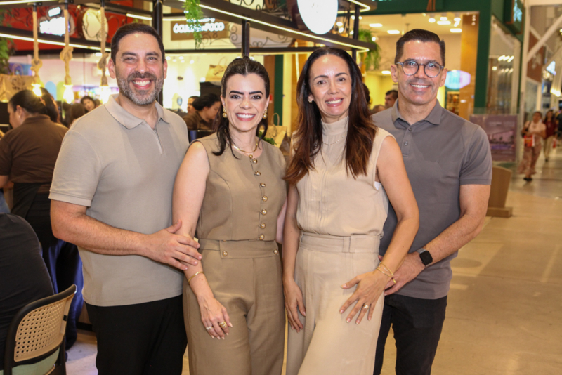 Estreia gourmet - Manuela e Nagib Acário inauguram quiosque da Manu Pães Artesanais no Eusébio
