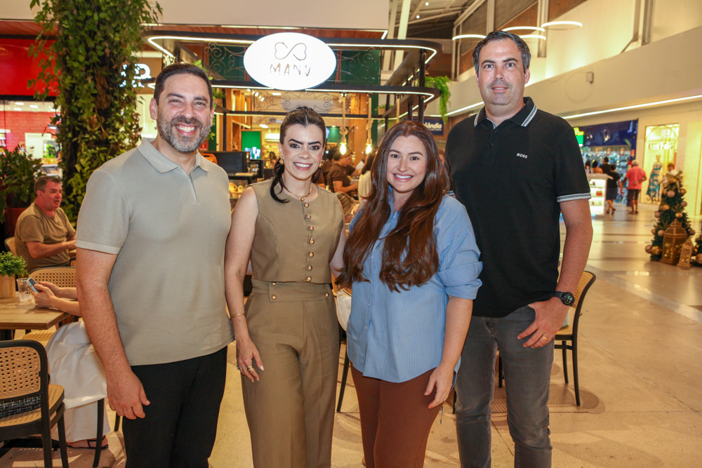 Nagib E Manuela Acário, Laurita Guerra, Alan Guimarães (2)