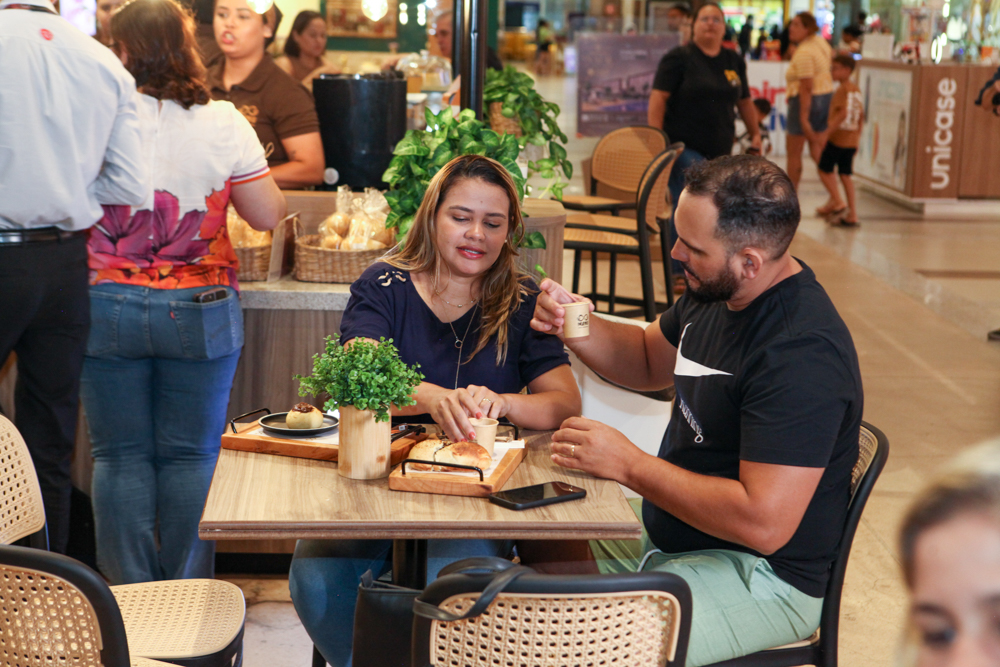 Nara Sousa E Rodrigo Alves (1)