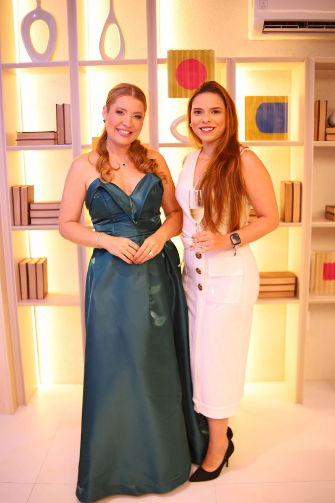 Natália Varela E Vanessa Portela