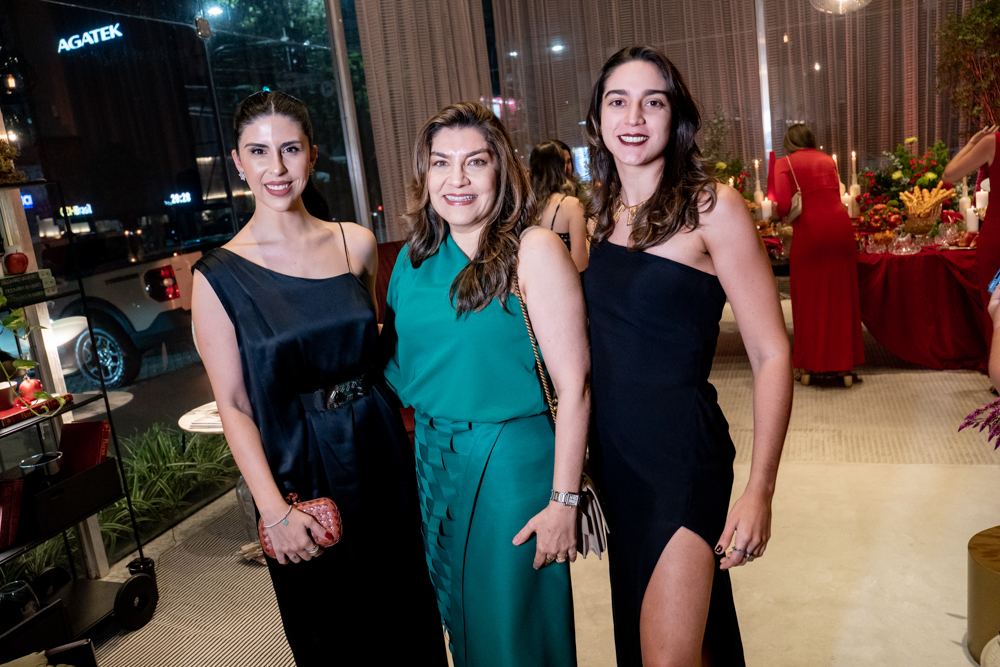 Nathalia Medeiros, Danielle Valente E Sophia Valente (1)