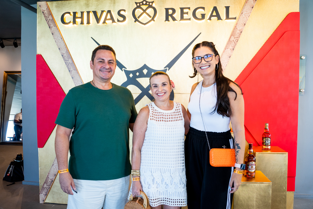 Nilton Alencar, Luciana Coelho E Tainah Yanne