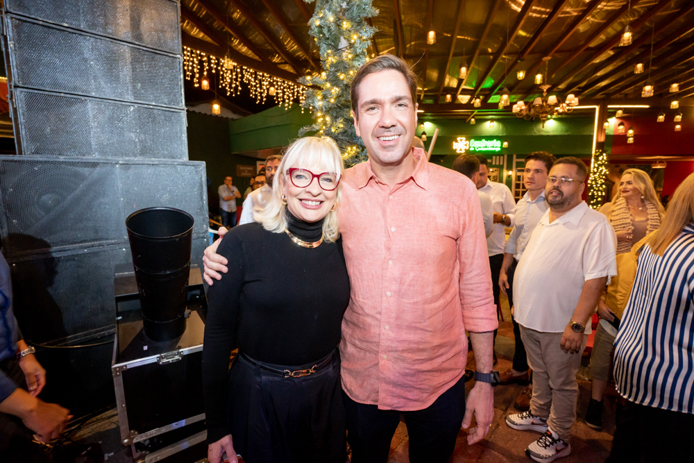 Paola Braga E Eduardo Bismarck