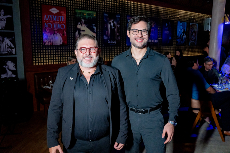 Edição especial - Sofia Linhares lança Ambientes Book Regional em noite movimentada no Cenário – Casa de Música