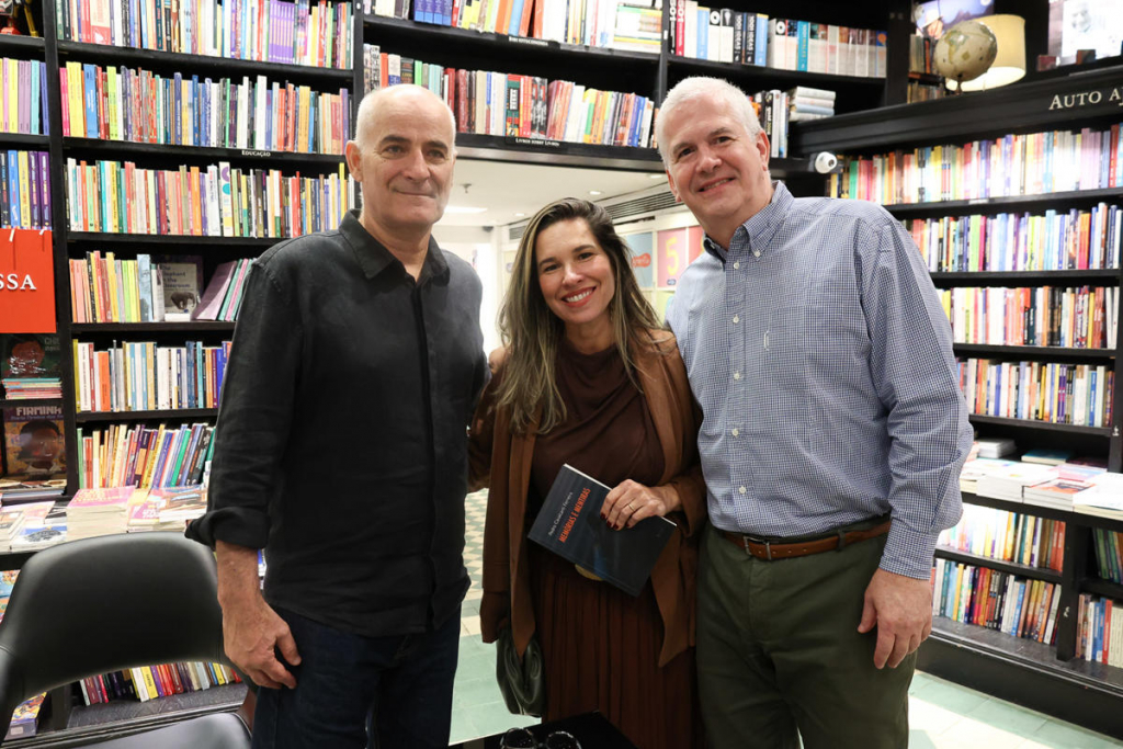 Pedro Cavalcanti Ferreira, Mariana Moraes E André Cantidiano