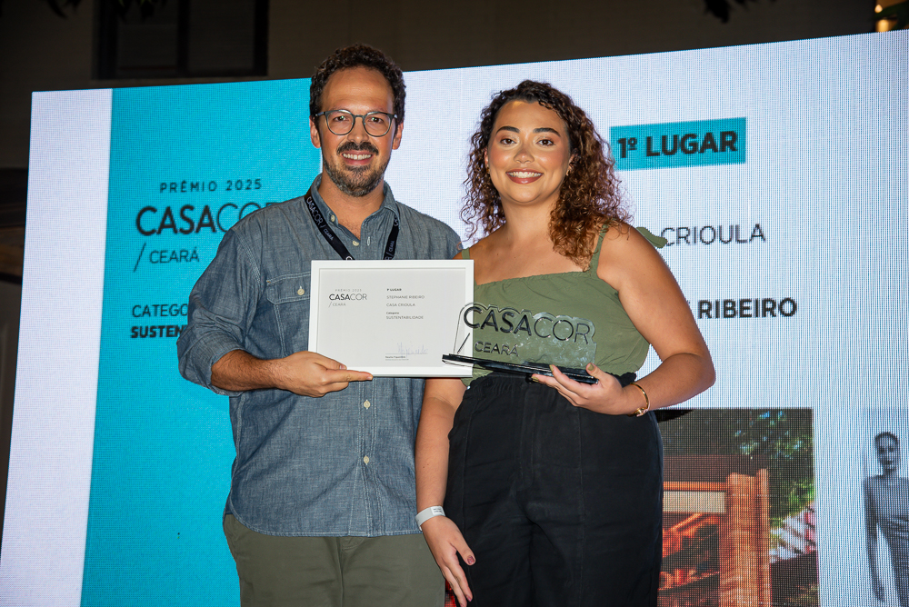 Pedro Guimarães E Stephani Ribeiro