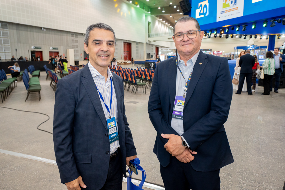 Pinto Sampaio E Jamiro Dias