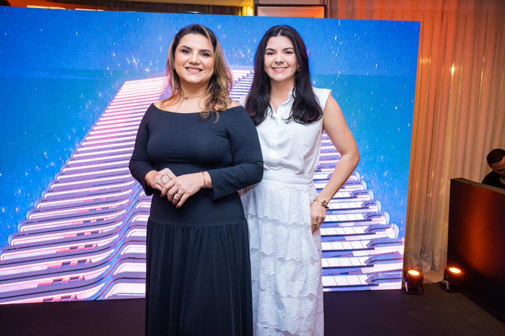 Poliana Nobre E Vanessa Estevam (1)