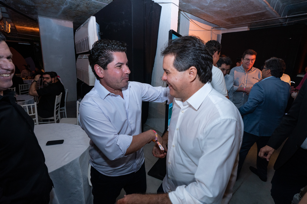 Pompeu Vasconcelos E Evandro Leitão (1)