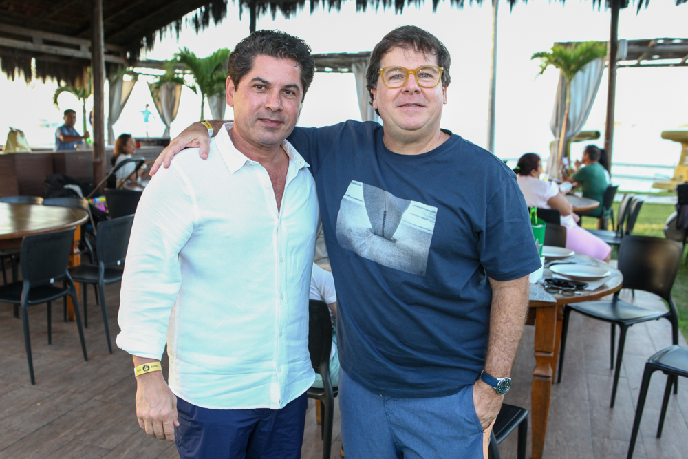 Pompeu Vasconcelos E Mauricio Salles (2)