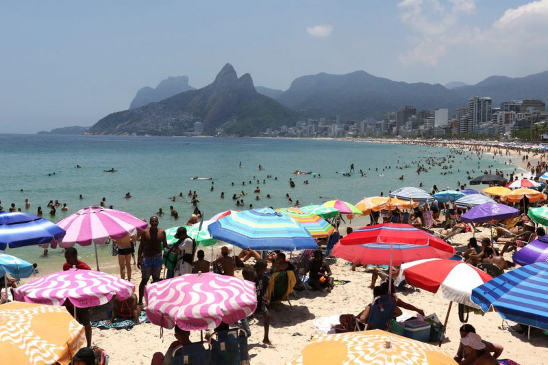 Rio de Janeiro bate recorde de turistas internacionais em 2025
