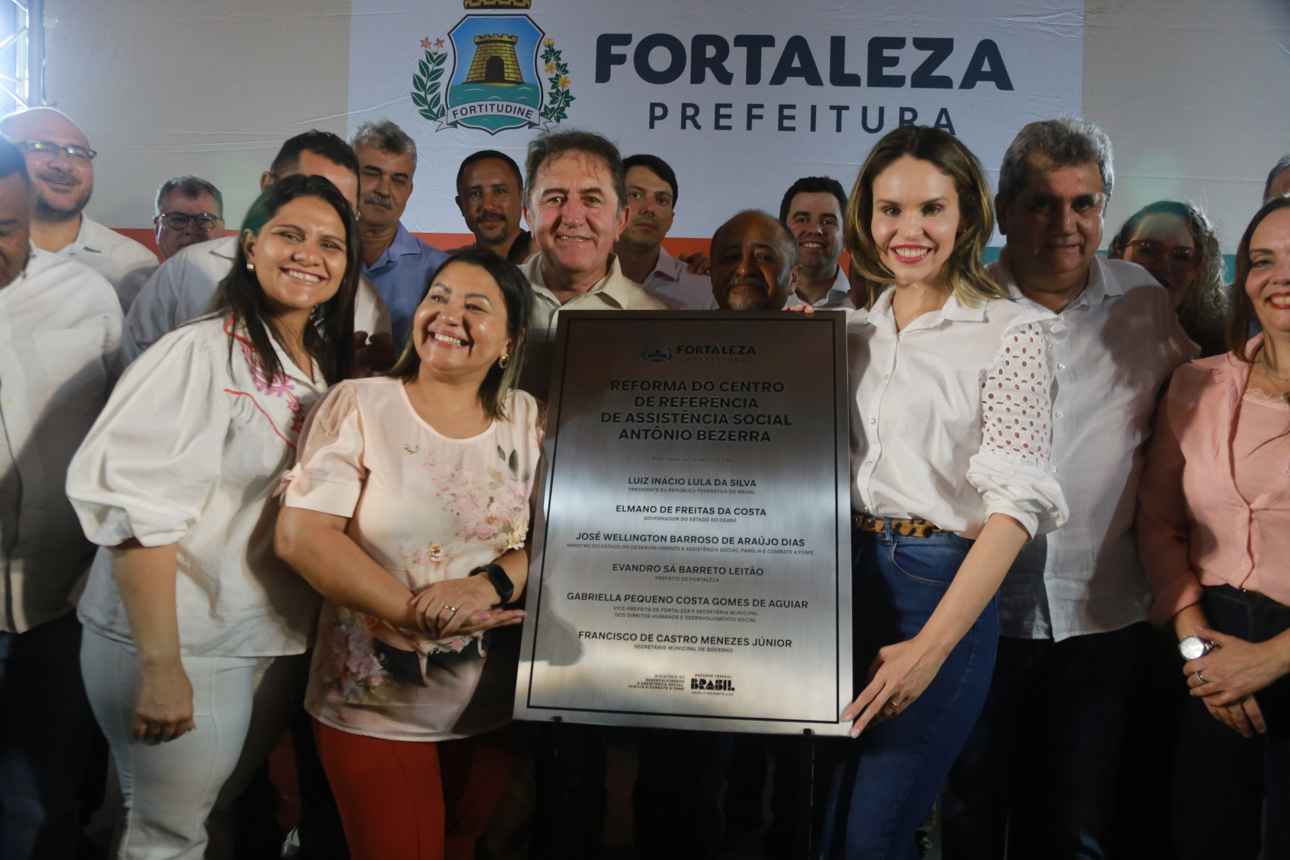 Prefeitura intensifica revitalização da rede socioassistencial com entrega do Cras Antônio Bezerra