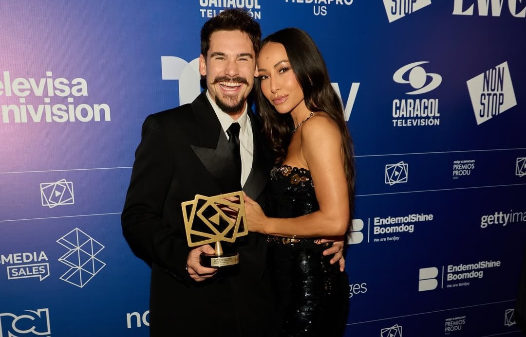 Nicolas Prattes conquista prêmio internacional e projeta a dramaturgia brasileira no exterior