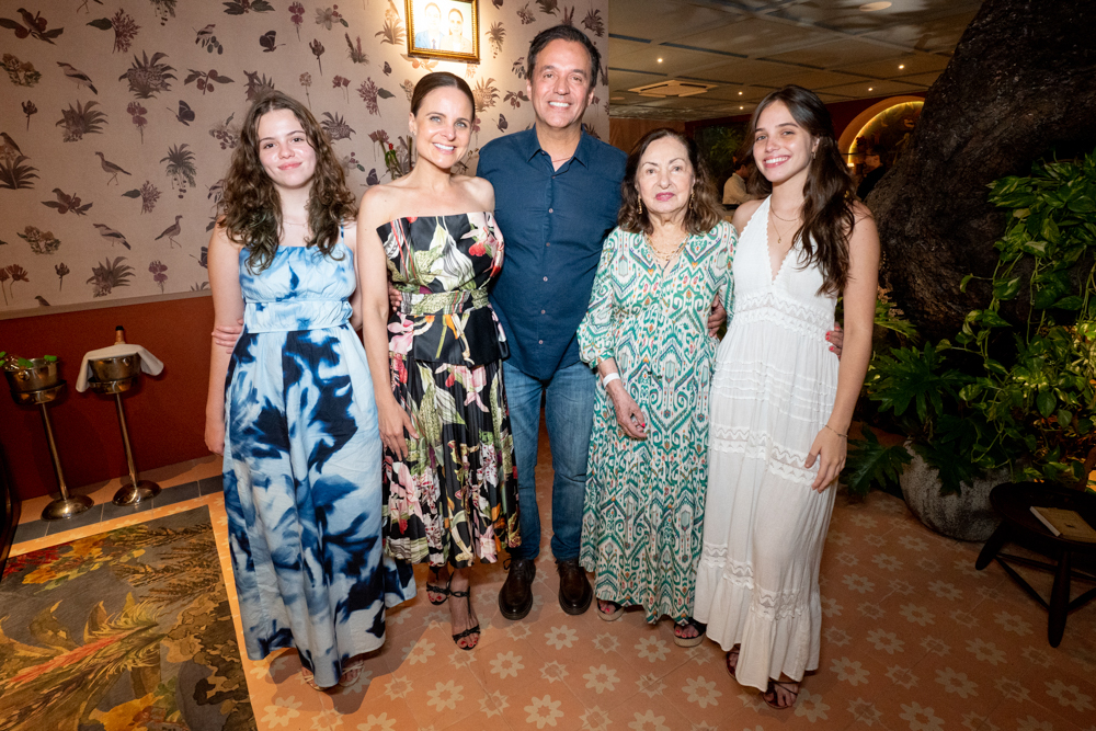 Fernando Novais celebra nova idade em jantar intimista na CASACOR Ceará