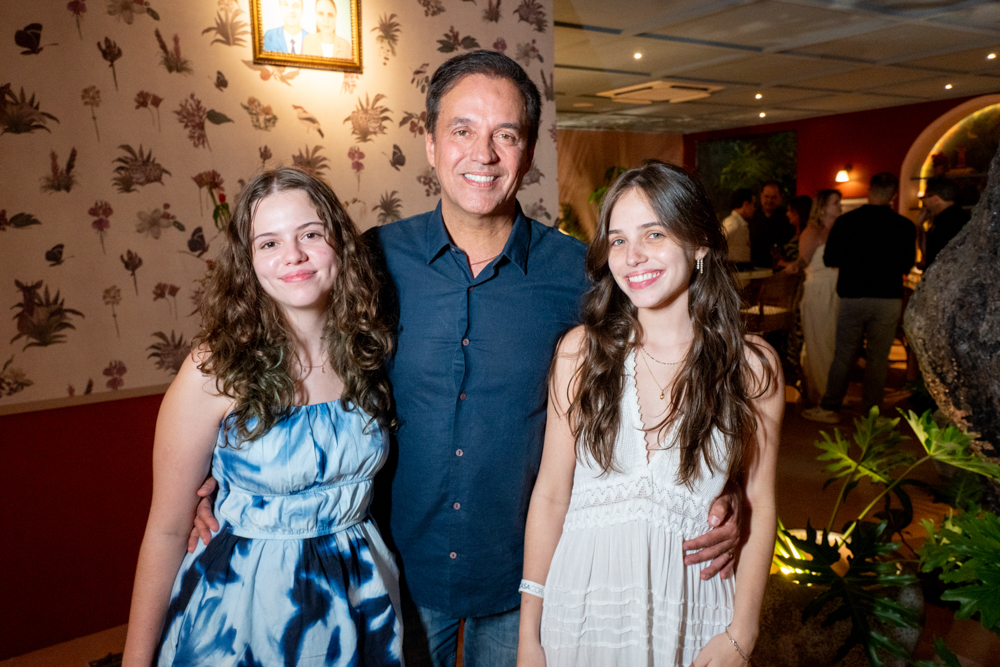 Rachel Studart, Fernando Novais E Rebecca Novais