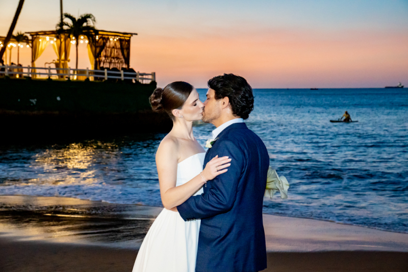 Casamento civil - Silvio Montezuma e Raiane Pretes oficializam união em sunset intimista no Iate Clube de Fortaleza