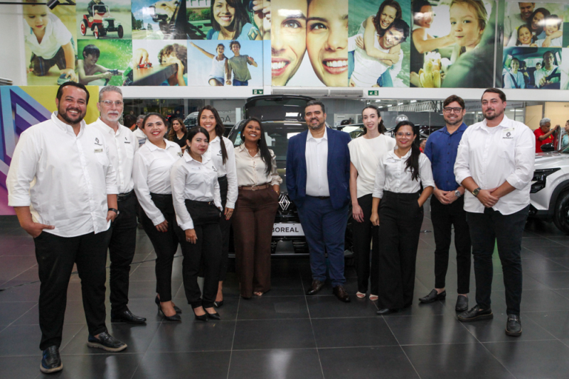 Boreal Day apresenta novo SUV da Renault na Jangada da avenida Júlio Ventura