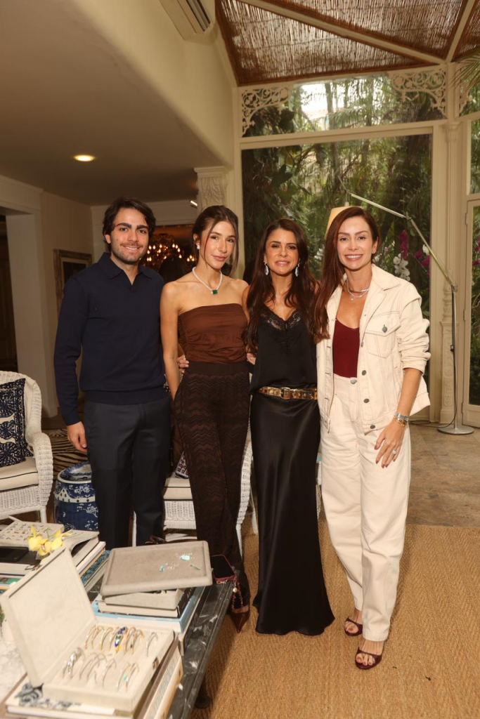 Rodrigo Machado, Karolina Stocklow, Tatiana Machado E Maryna Landim