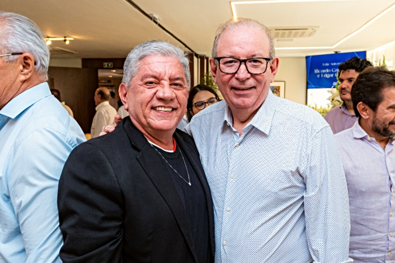 DUPLA COMEMORAÇÃO - Ricardo Cavalcante e Edgar Gadelha celebram aniversário em prestigiado almoço na FIEC