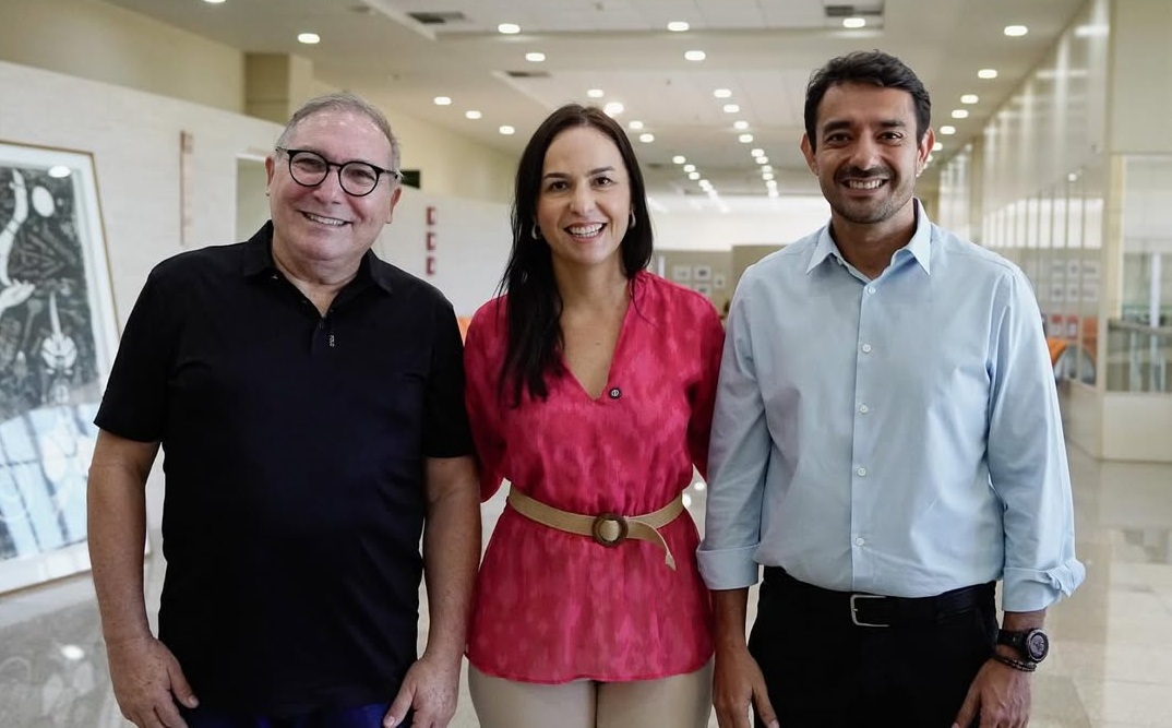 Celebração Eucarística marca ação de Natal organizada pela primeira-dama do Ceará