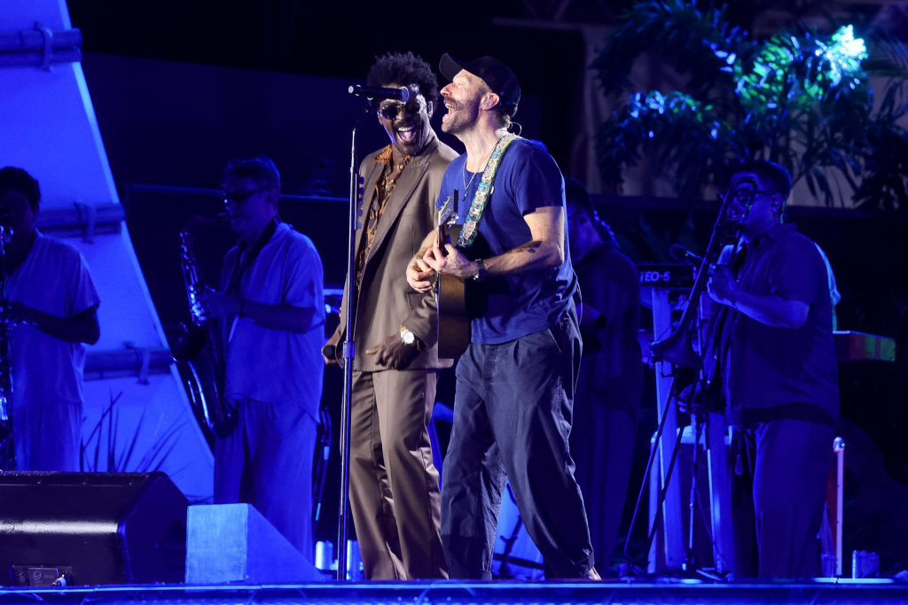 Seu Jorge E Chris Martin (1)