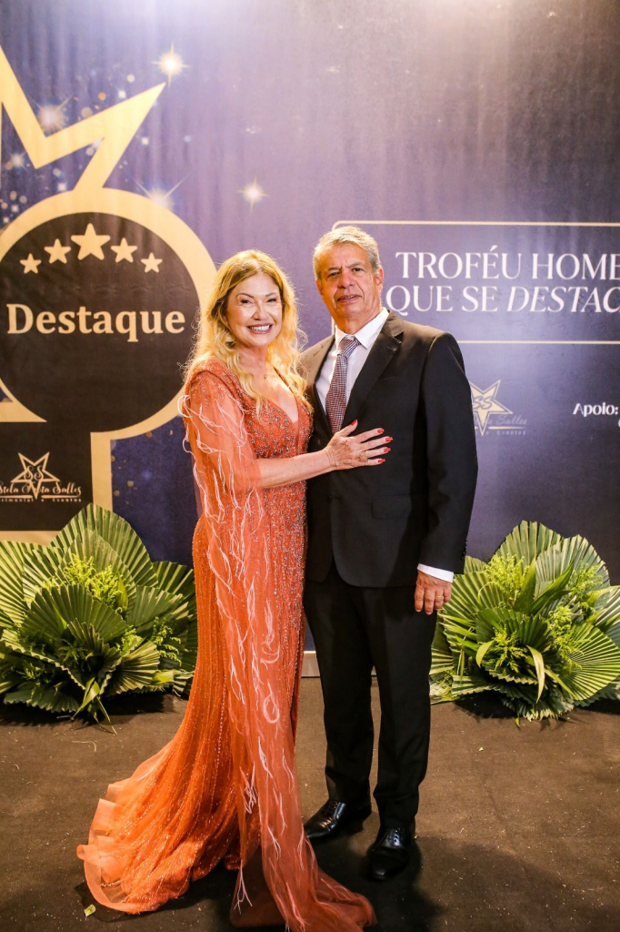 Stela E Marco Salles