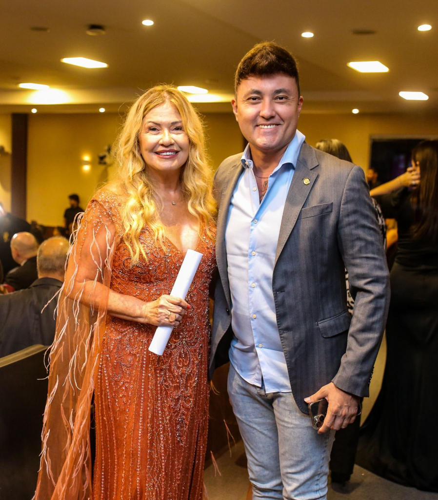 Stela Frota Salles E Michel Lins