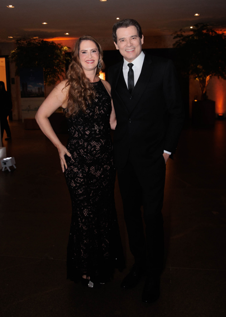 Suzana Marchi E Celso Portiolli