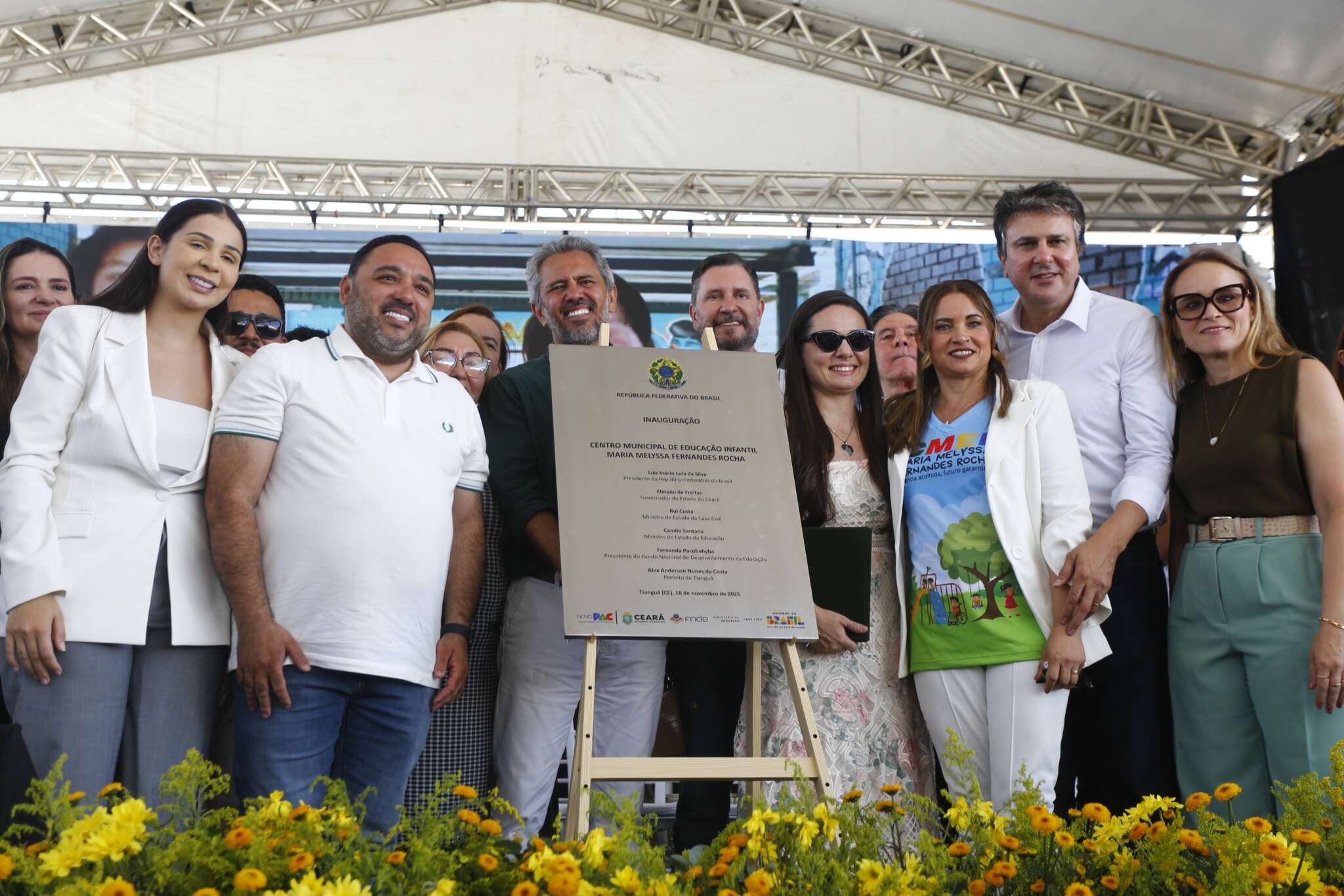 Inauguração de creche em Tianguá reúne Elmano, Camilo e diversas autoridades