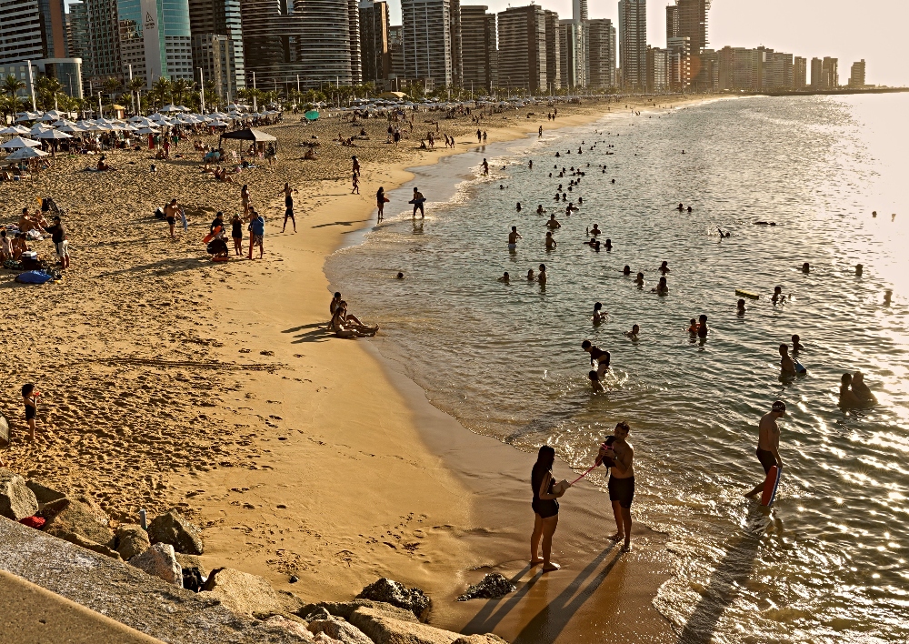 Fortaleza recebe 3,32 milhões de turistas e movimenta R$ 19,4 bilhões até outubro