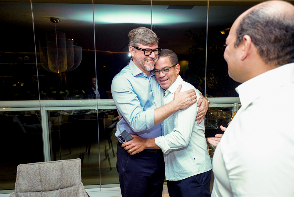 Urbano Vitalio E Kaká Queirós