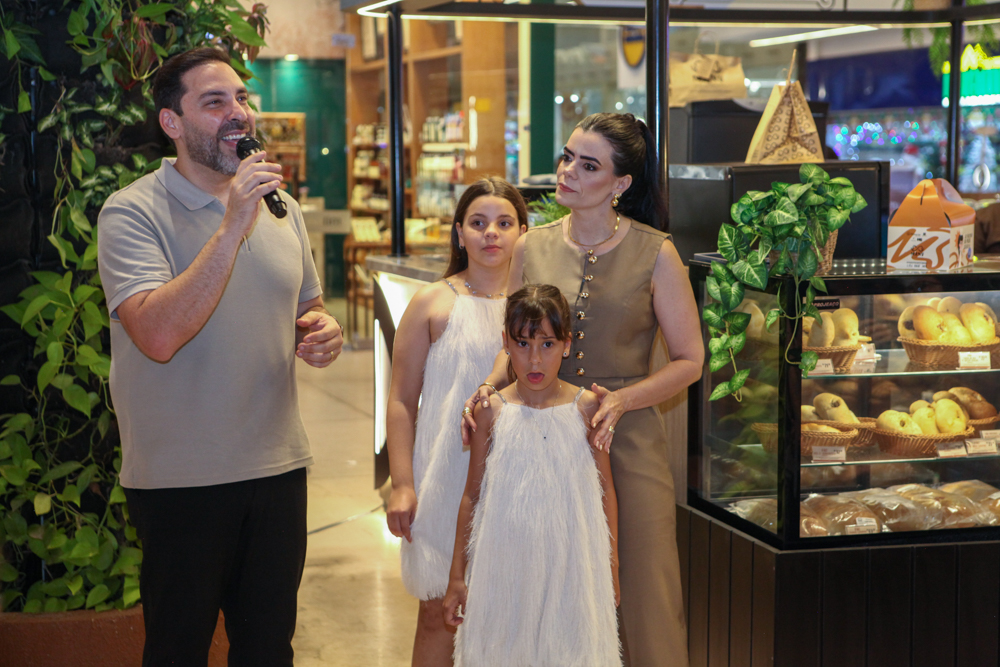 Valentina, Nagib, Manuela E Helena Acário (2)