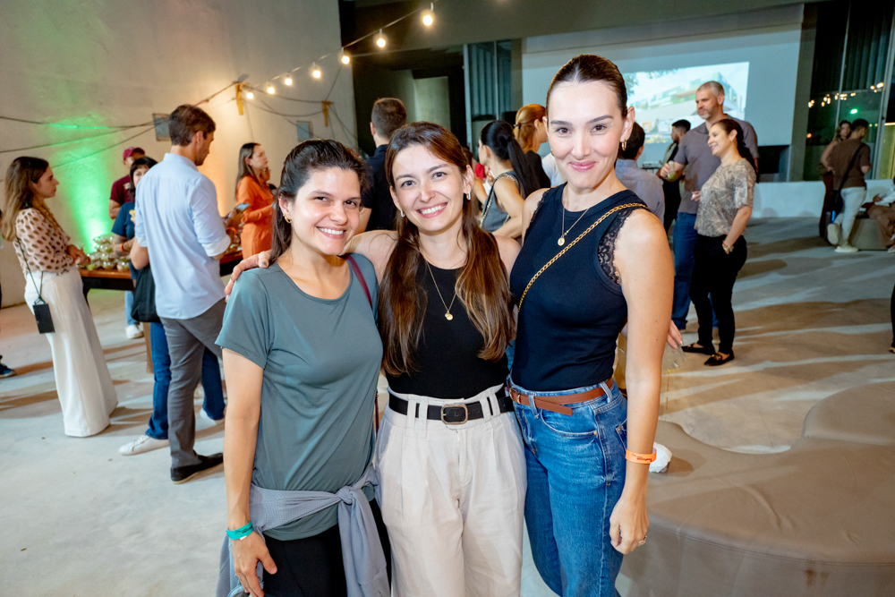 Vanessa Ellery, Petra Geromel E Irina Rocha