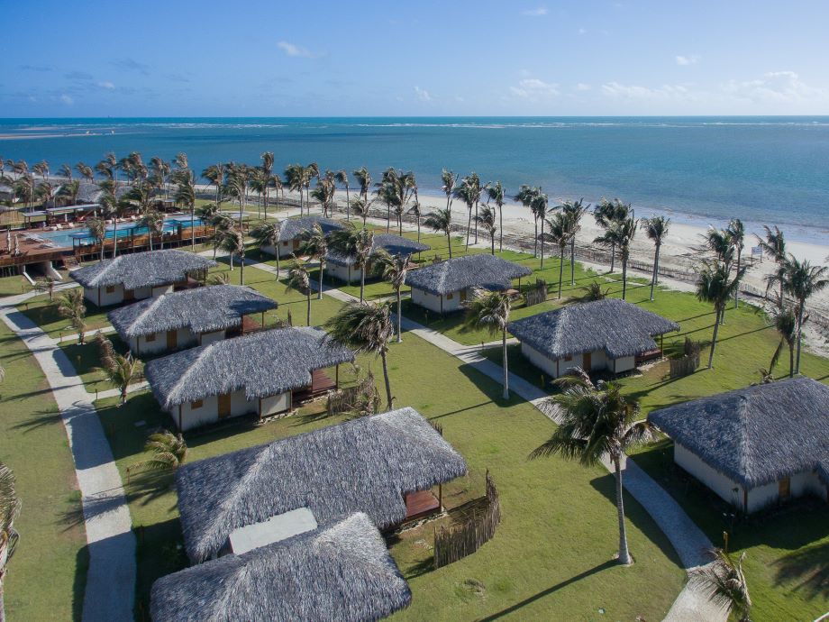 Jaguaríndia Village celebra quatro anos como ícone do slow travel e destino de luxo no litoral cearense