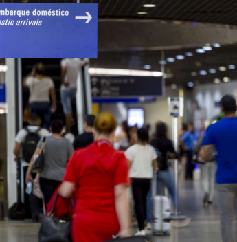 Aviação doméstica supera 33 milhões de passageiros no quadrimestre e bate recorde histórico no Brasil