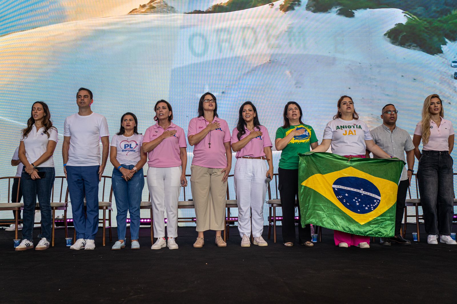 Prisão de Bolsonaro e ascensão de Priscila Costa marcam encontro do PL Mulher no Ceará