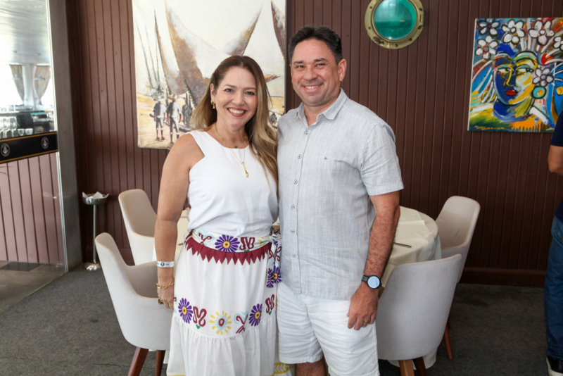 Chill vibes - Alto-astral e música marcam o fim de semana no Iate Clube de Fortaleza