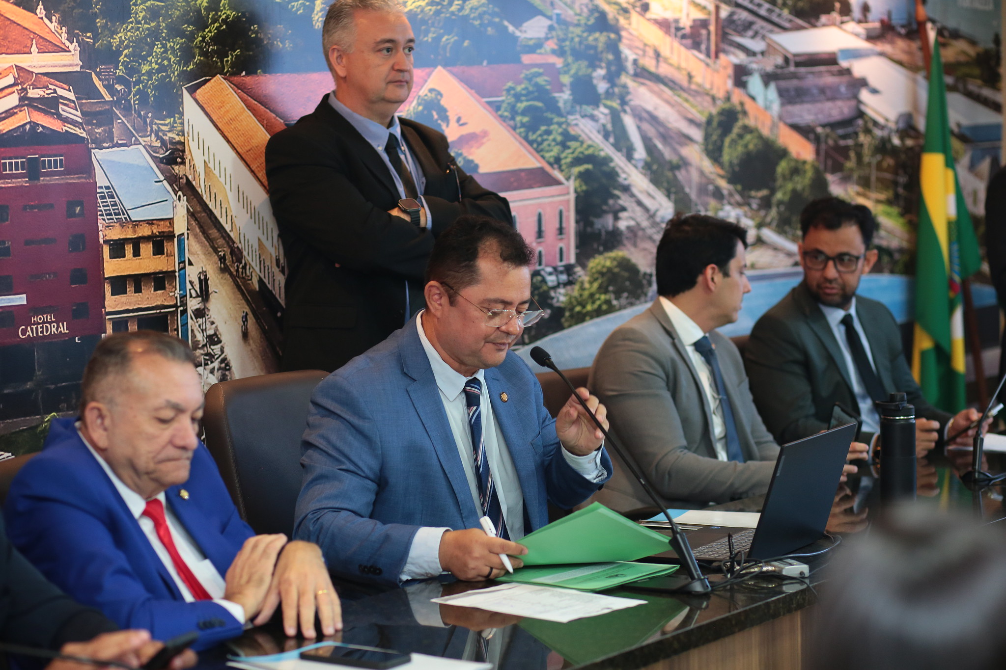 Prazo para emendas à Lei Orçamentária de 2026 é aberto na Câmara de Fortaleza