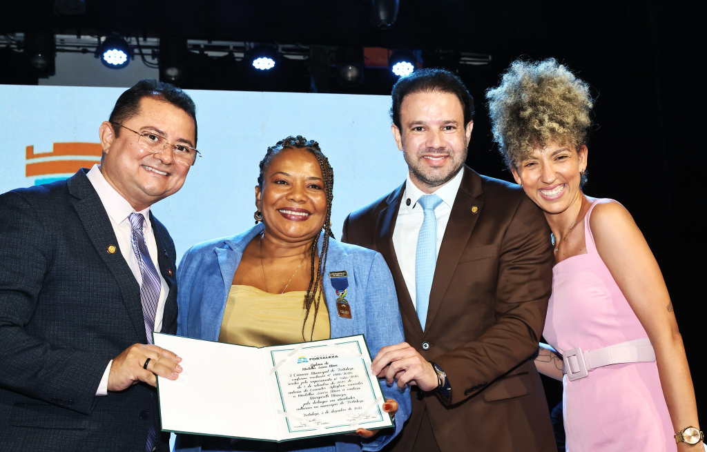 54971178144 35607a104d K