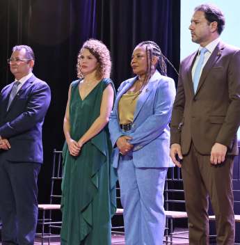 Luisa Cela e Margareth Menezes recebem em Fortaleza honrarias por contribuição à cultura