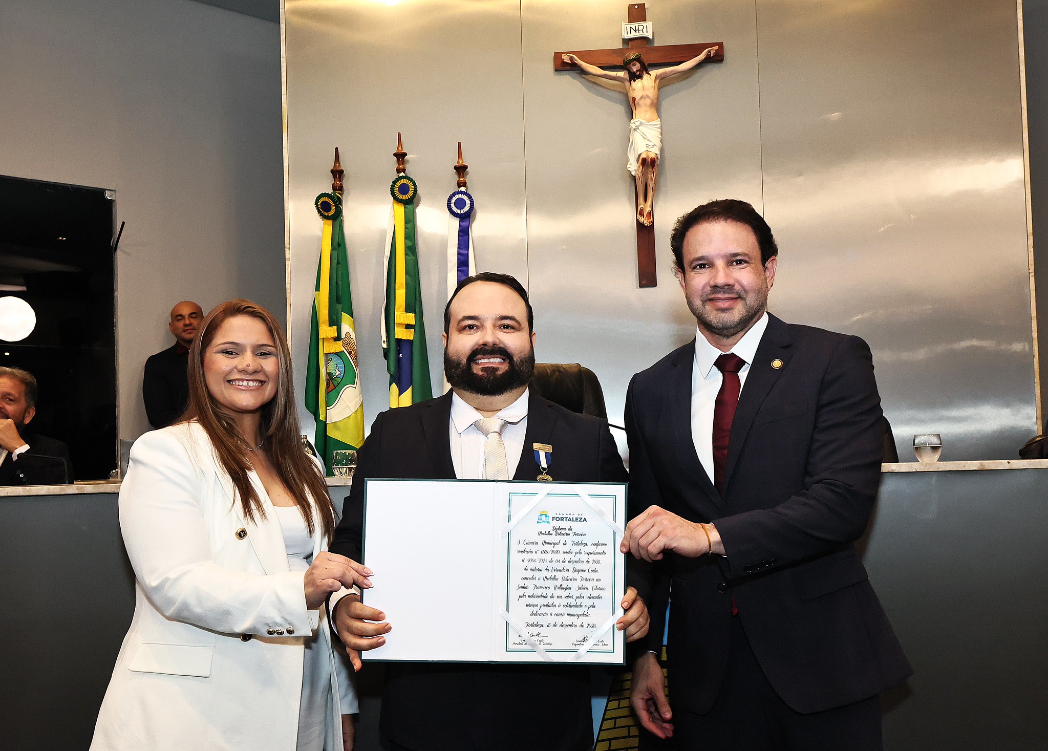 Maior honraria da Câmara de Fortaleza é concedida ao vereador Wellington Sabóia