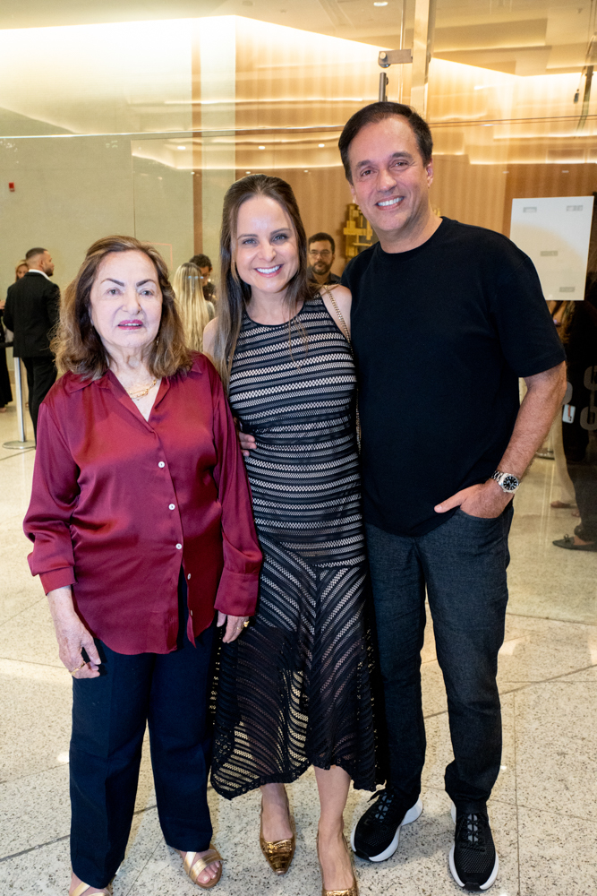 Alberice Novais, Ana Virginia Furlani E Fernando Novais (2)