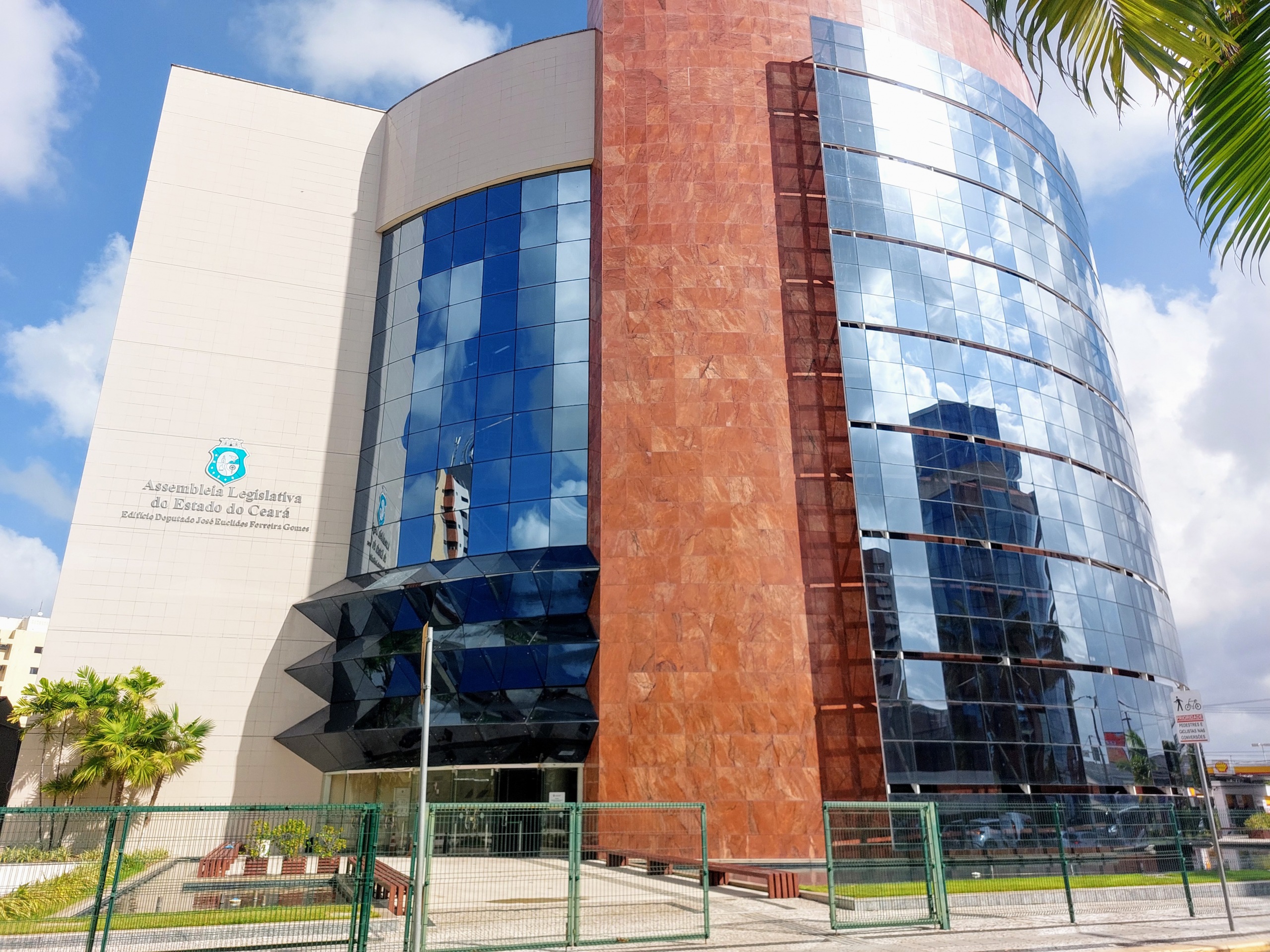 Reforma administrativa é tema de audiência pública na Assembleia do Ceará